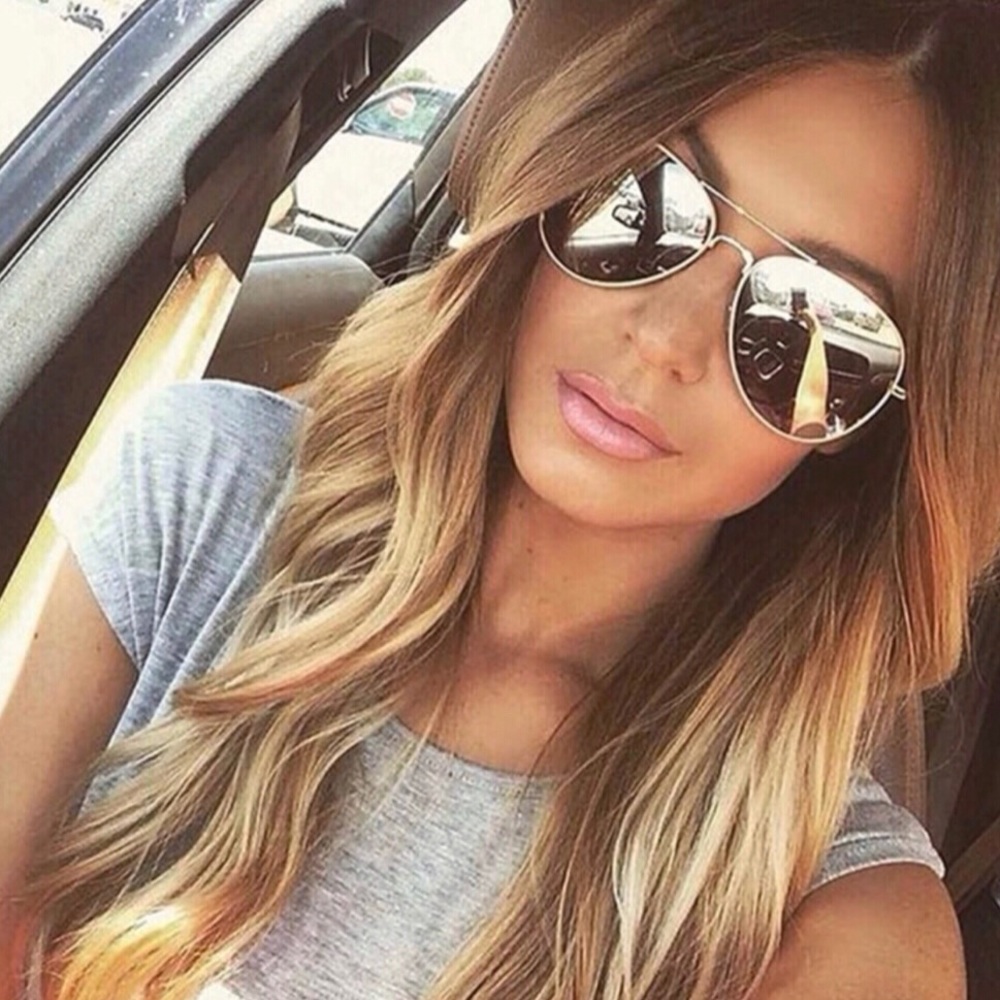 🌸 Classic Aviator Sunglasses. UV pr.